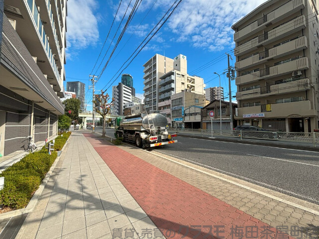 その他　周辺道路（その他）まで10m