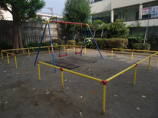公園　区立用賀一丁目公園（公園）まで300m