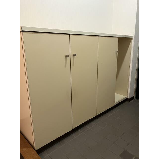 収納　シューズボックス