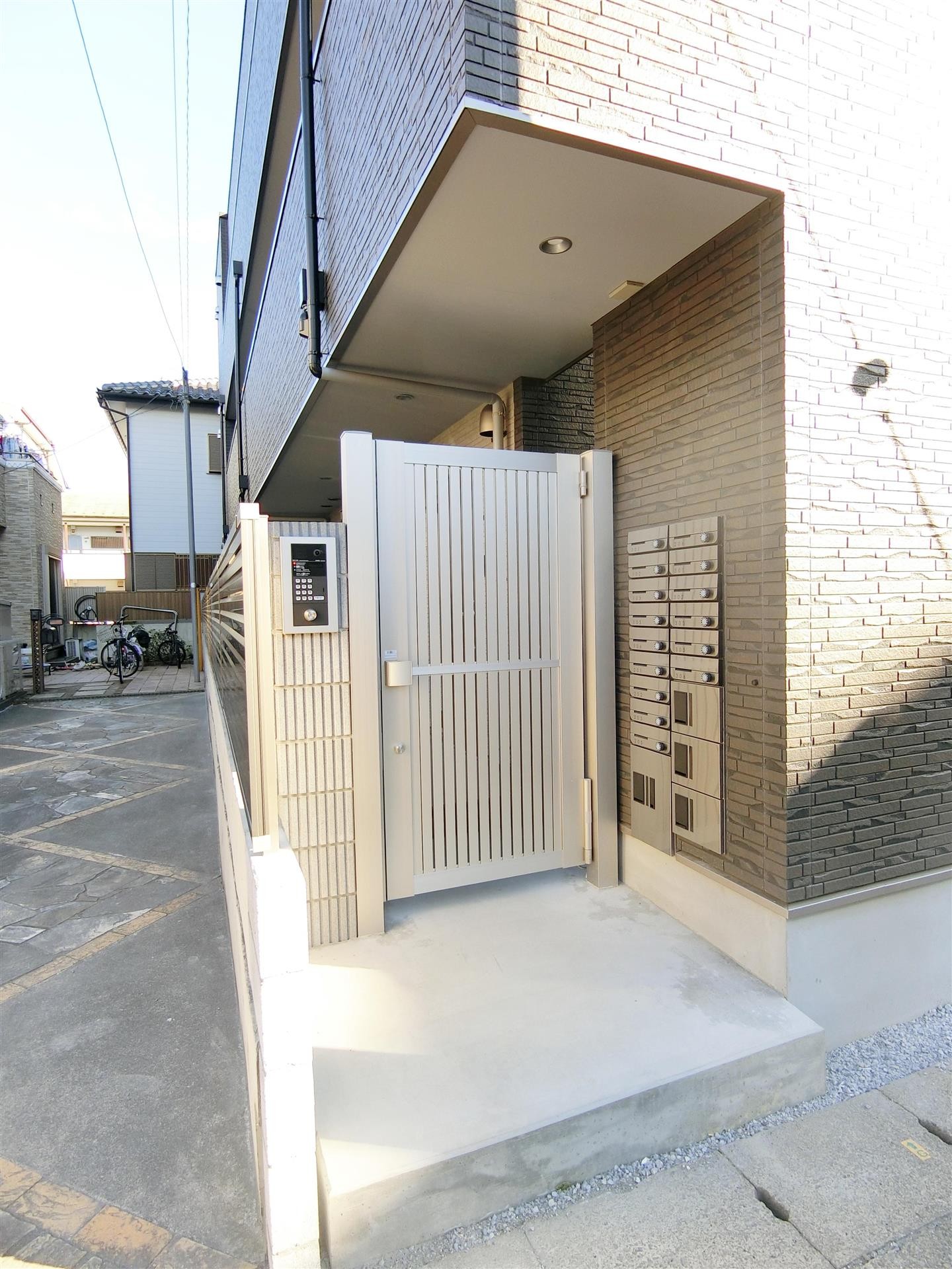 飲食店　松のや　草加店（飲食店）まで638m
