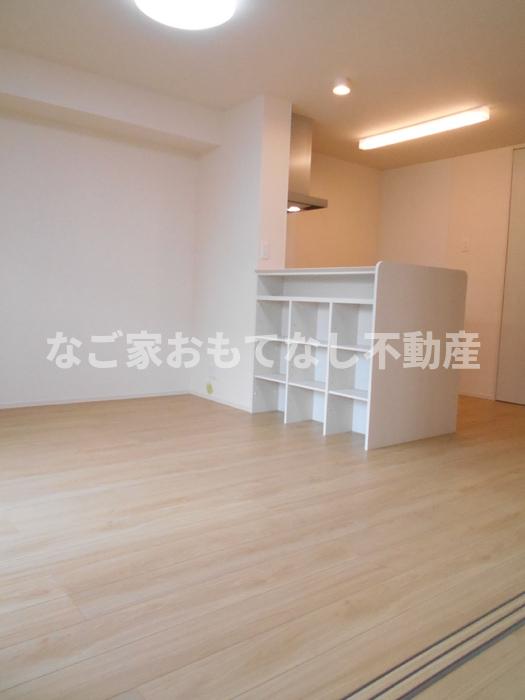 居室・リビング　※写真は別号室