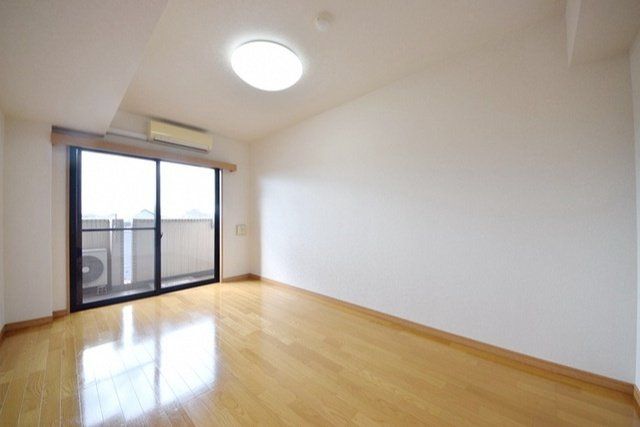 居室・リビング　★明るいお部屋★