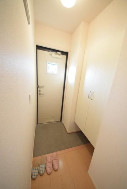 玄関　靴収納付の玄関