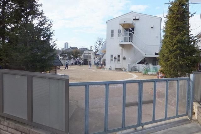 幼稚園・保育園　アイリス幼稚園（幼稚園・保育園）まで499m