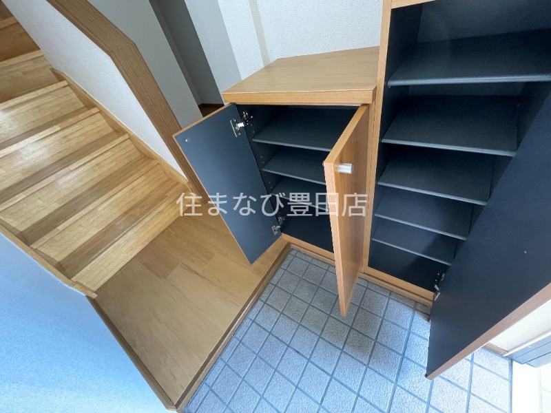 収納　反転・同型タイプ