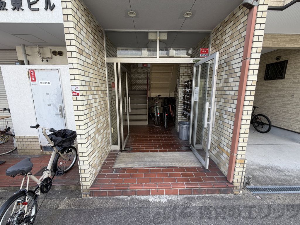 エントランス　エントランス