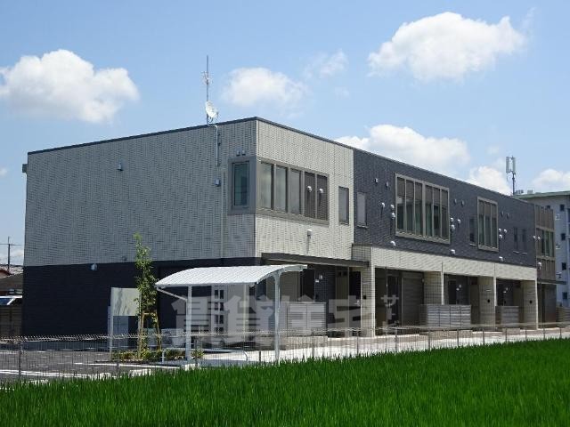 建物外観　外観写真（昼）