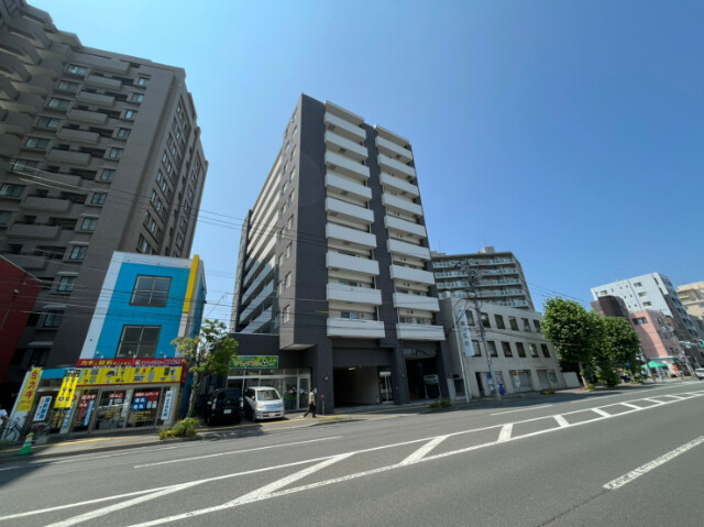 建物外観　札幌市北区北３８条西「エミュー麻生」