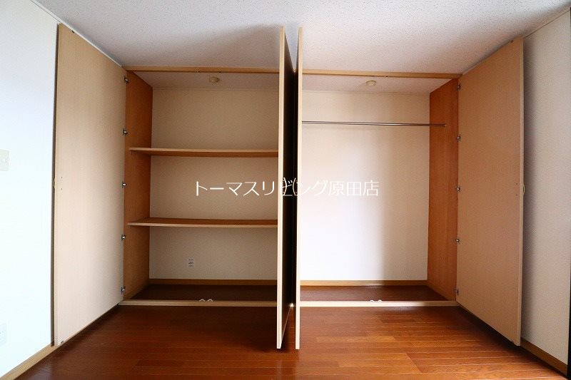 収納　303号室写真