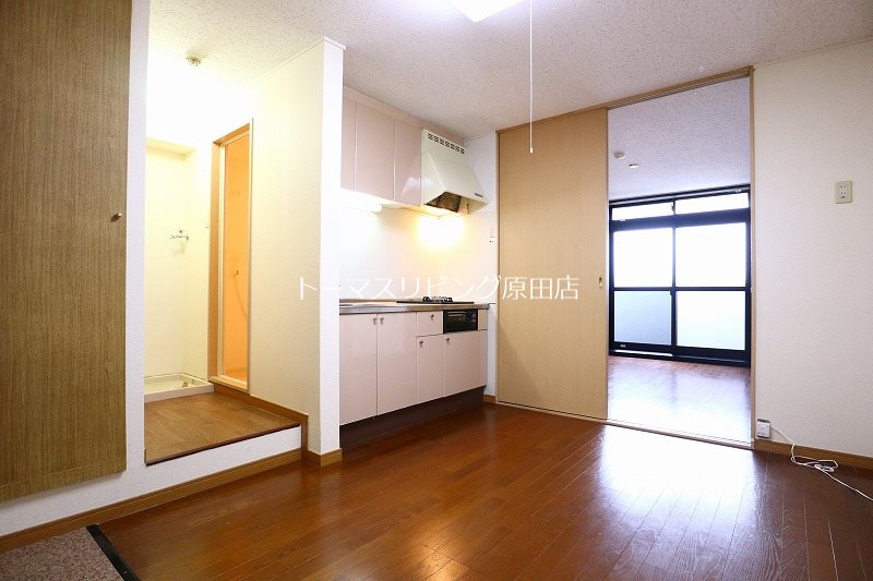 居室・リビング　303号室写真