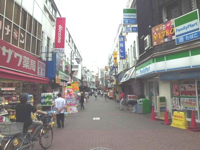 飲食店　一番街（飲食店）まで300m