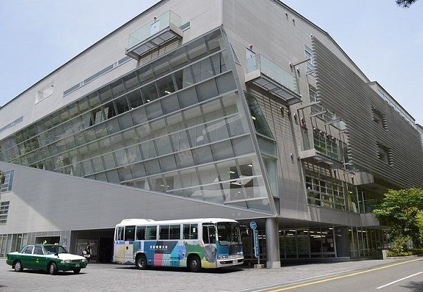 大学・短大　京都精華大学（大学・短大）まで700m