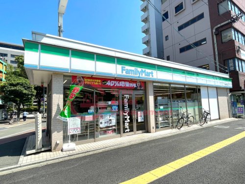コンビニ　ファミリーマート福岡県庁前店（コンビニ）まで203m