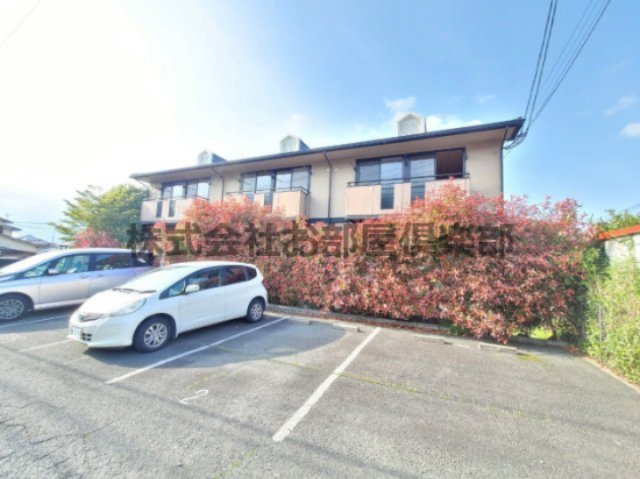 建物外観　外観は落ち着いています
