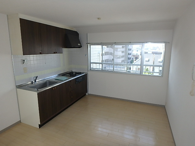 居室・リビング　移動楽々なお部屋で毎日の生活が快適です