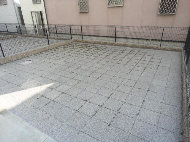 バルコニー　専用庭