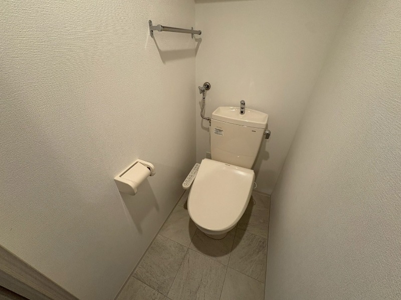 トイレ　清潔感があり安心して使用できるトイレになっておりました。