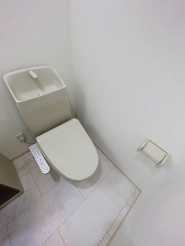 トイレ　シンプルで使いやすいトイレです