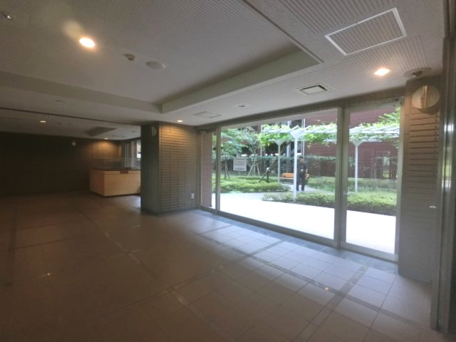ロビー