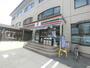 コンビニ　セブンイレブン千葉みなと駅前店（コンビニ）まで128m