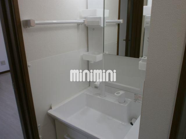 洗面設備　独立洗面台付です