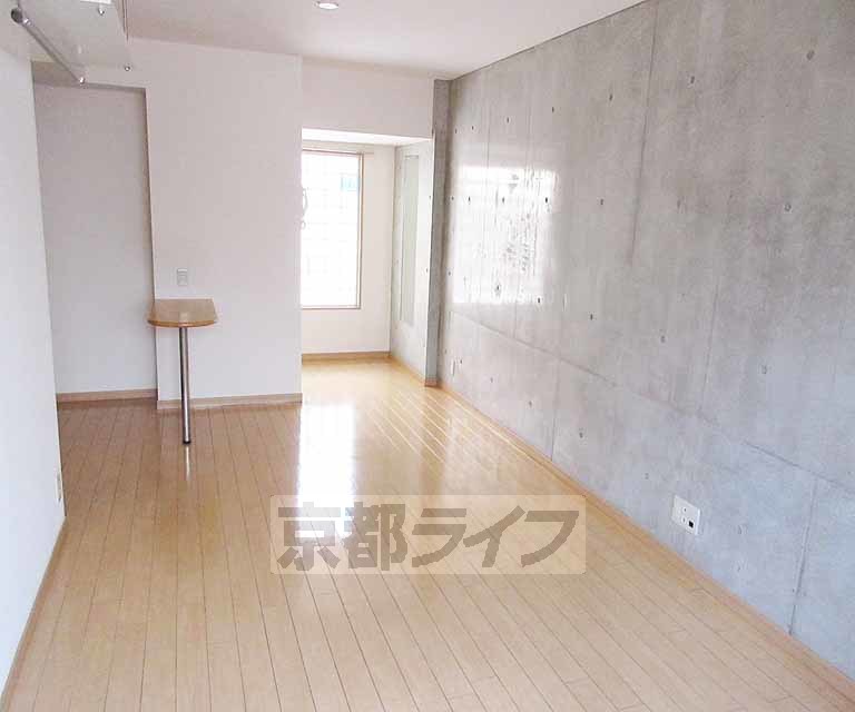 居室・リビング　開放的なお部屋です！