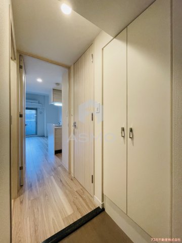 玄関　※同物件　別間取り　参考写真