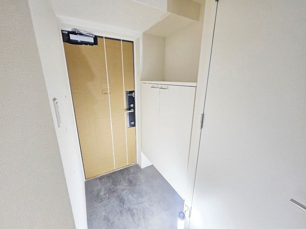 玄関　収納
