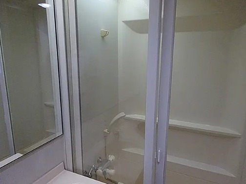 バス・シャワールーム　※別部屋の参考写真です。