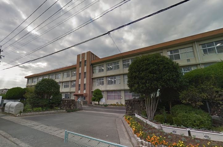 小学校　苅田町立与原小学校（小学校）まで1120m
