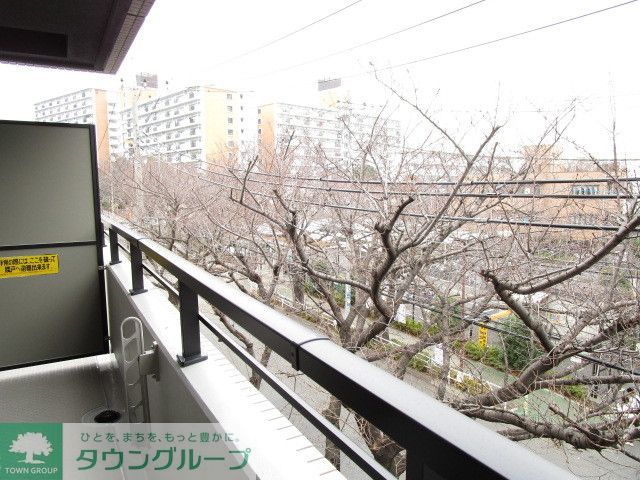 眺望　バルコニーから