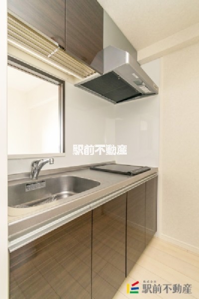 キッチン　写真は同タイプ別部屋