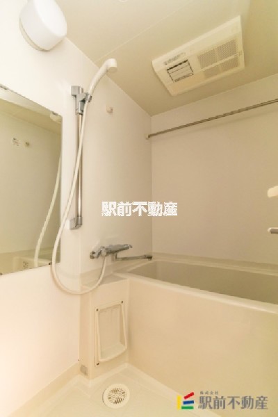 バス・シャワールーム　写真は同タイプ別部屋