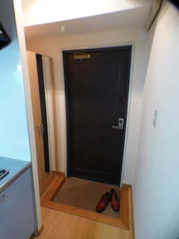 玄関　別部屋参考写真