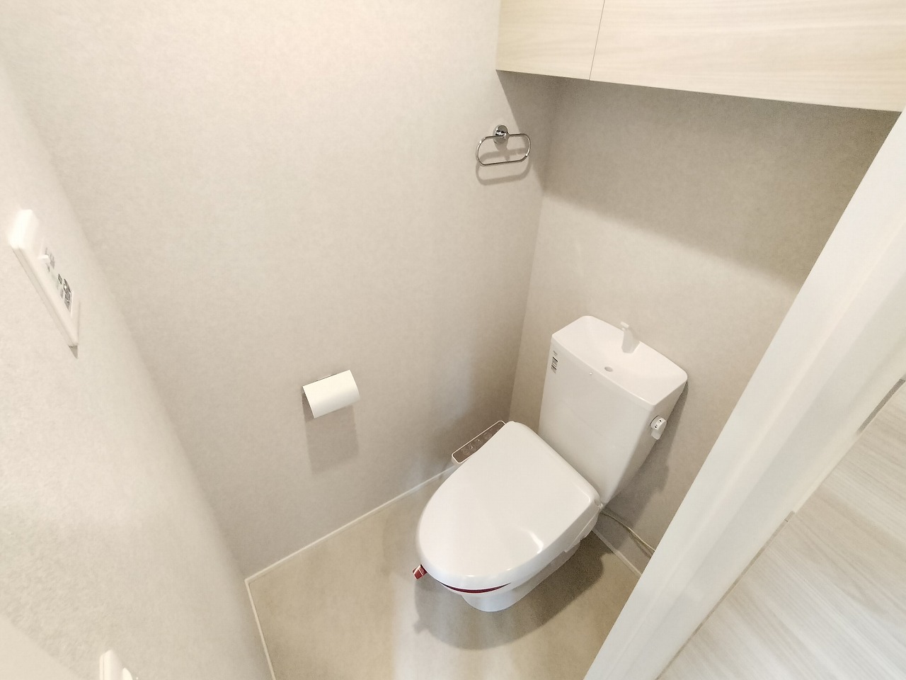 ＪＲ仙山線 北山駅 徒歩10分 2階建 築30年のトイレ写真