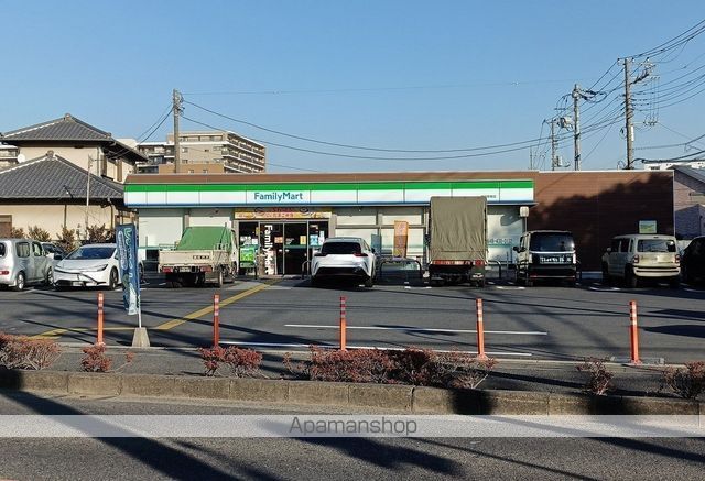 コンビニ　ファミリーマート戸田新曽店（コンビニ）まで334m