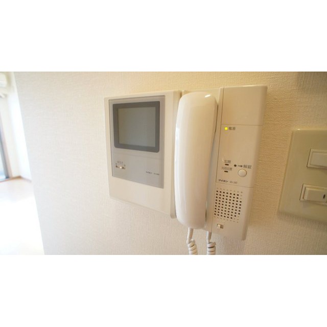 セキュリティ　カメラ付きインターホン