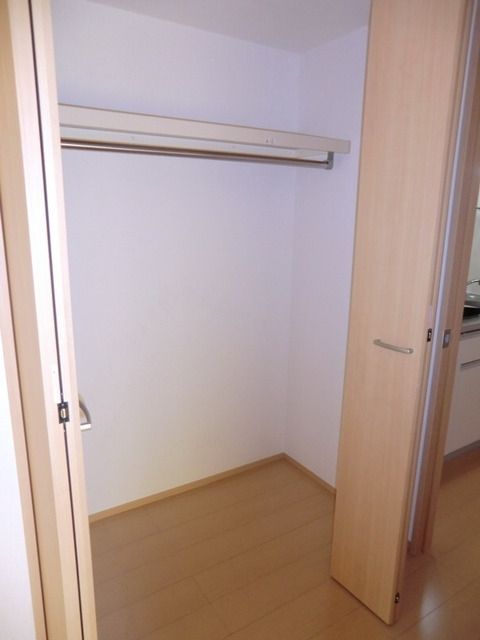 その他設備　大きなクローゼット収納