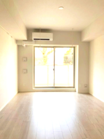 居室・リビング　※同じ建物の別のお部屋の写真です。