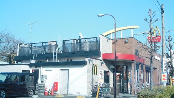 その他　マクドナルド（その他）まで227m