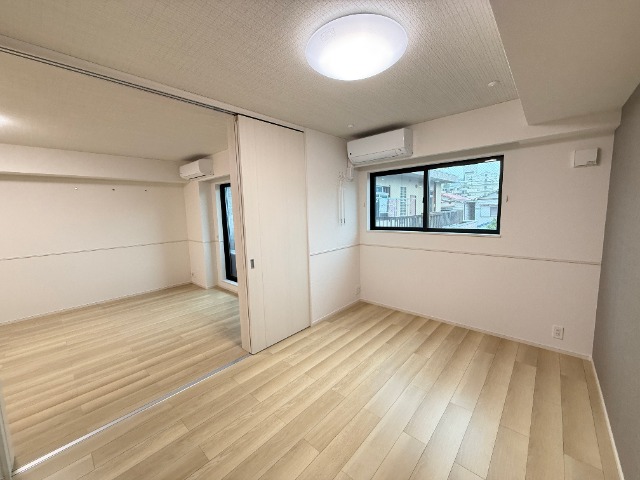 リヴァーサイド ヴィラの内装写真