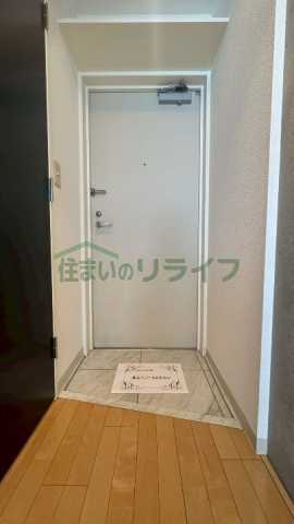 ZESTY曙橋の玄関写真