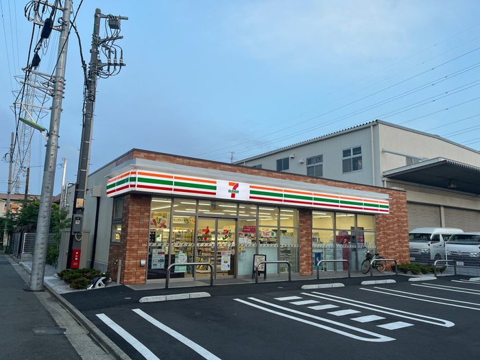 コンビニ　セブンイレブン世田谷北烏山9丁目店（コンビニ）まで116m