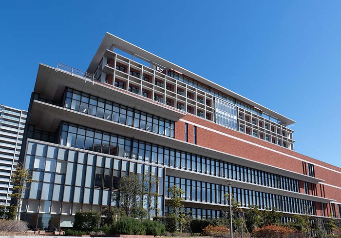 病院　昭和大学付属烏山病院（病院）まで281m