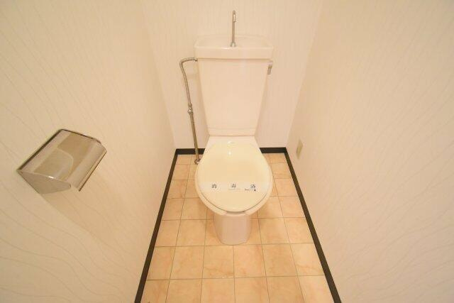 トイレ　清潔感のあるトイレです