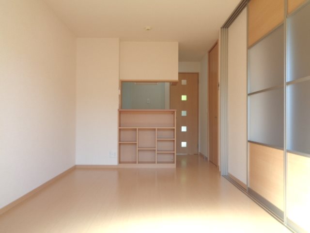ＪＲ中央線 国分寺駅 徒歩20分 2階建 築20年の居間写真