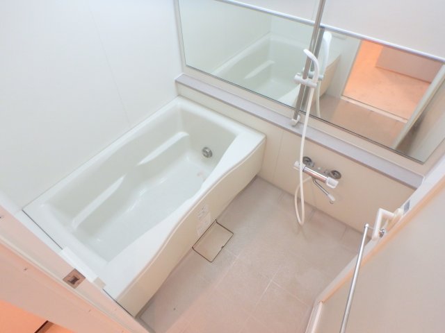 アーデン上本町の風呂写真