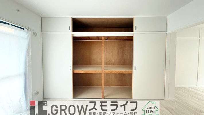 収納　ガスコンロ設置可能ですね。