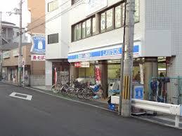 コンビニ　ローソン 佐堂町三丁目店（コンビニ）まで83m