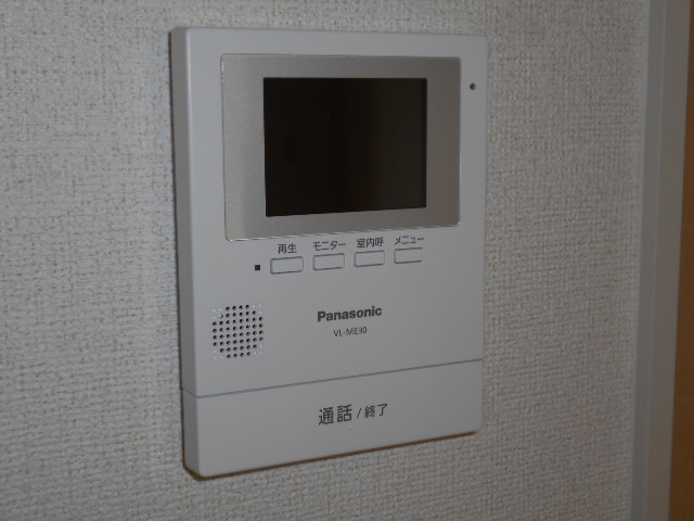 セキュリティ　カラーＴＶモニター付インターホン完備